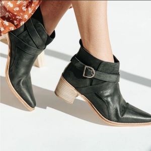NWOT Free People Back Loop Ankle Washed black leather boot, size 36.5